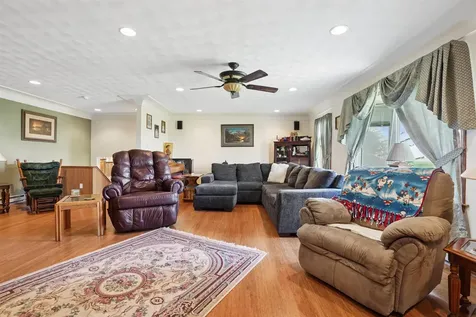 1952 330th Street Rowley IA 52329