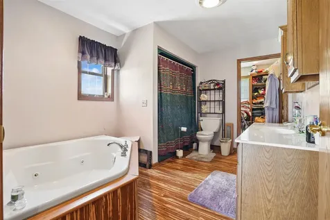1952 330th Street Rowley IA 52329