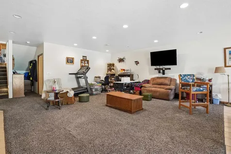 1952 330th Street Rowley IA 52329