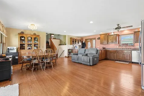 1952 330th Street Rowley IA 52329