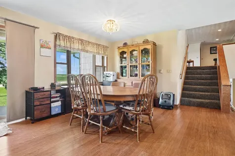 1952 330th Street Rowley IA 52329