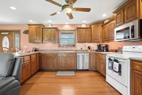 1952 330th Street Rowley IA 52329