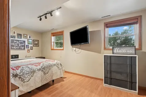 5809 Foulk Road Waterloo IA 50702