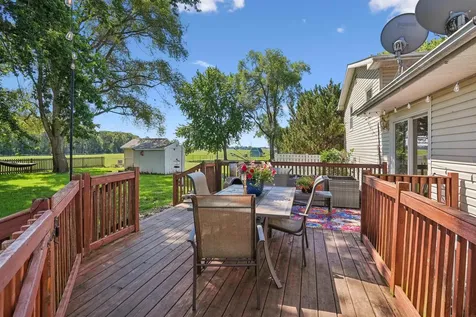 5809 Foulk Road Waterloo IA 50702