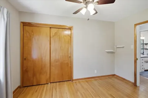 1223 Maxine Avenue Waterloo IA 50701