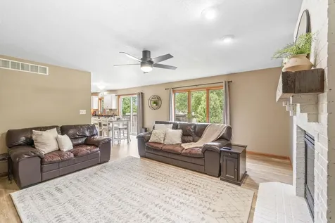325 Alvarado Avenue Cedar Falls IA 50613
