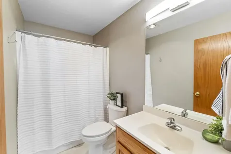 325 Alvarado Avenue Cedar Falls IA 50613