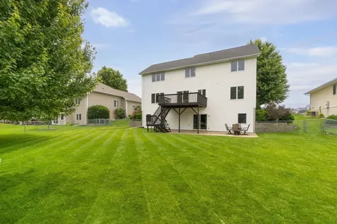 325 Alvarado Avenue Cedar Falls IA 50613