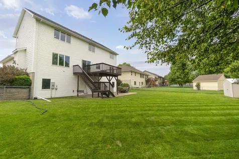 325 Alvarado Avenue Cedar Falls IA 50613