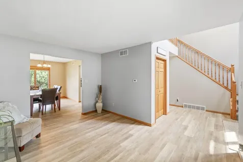 325 Alvarado Avenue Cedar Falls IA 50613