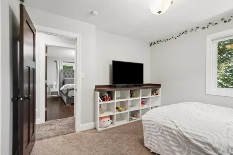 3553 E Shaulis Road Waterloo IA 50702