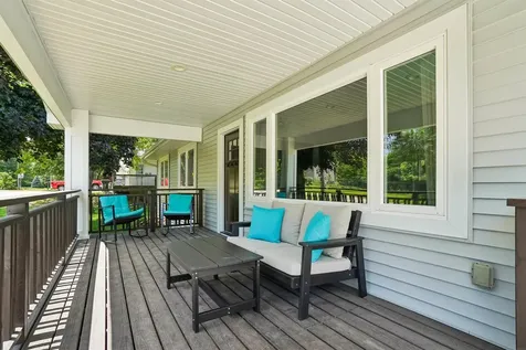 3553 E Shaulis Road Waterloo IA 50702