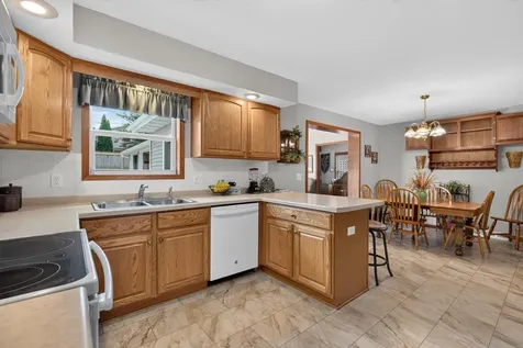 247 Martin Road Waterloo IA 50701