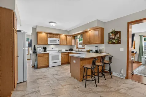 247 Martin Road Waterloo IA 50701