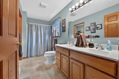 247 Martin Road Waterloo IA 50701