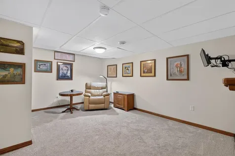 247 Martin Road Waterloo IA 50701