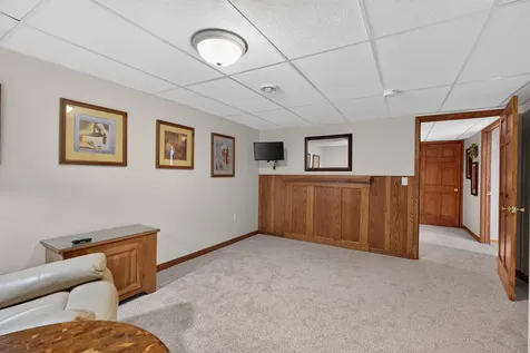 247 Martin Road Waterloo IA 50701