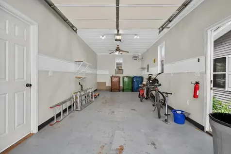 247 Martin Road Waterloo IA 50701