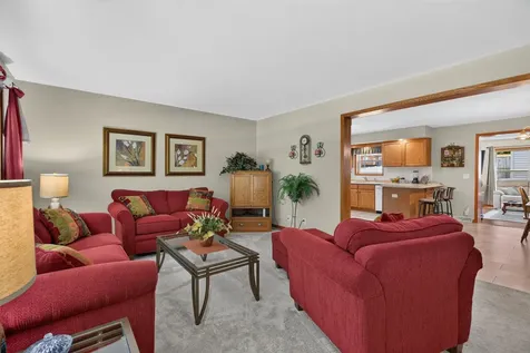 247 Martin Road Waterloo IA 50701