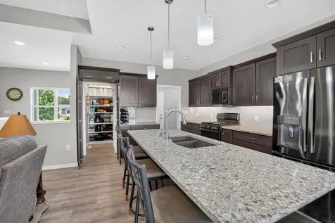 1821 Reese Road Cedar Falls IA 50613