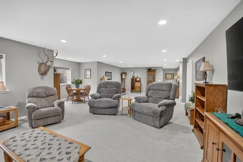 1821 Reese Road Cedar Falls IA 50613