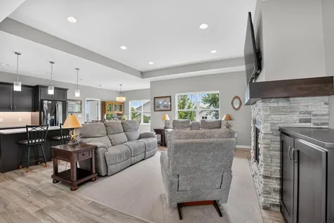 1821 Reese Road Cedar Falls IA 50613