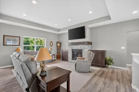 1821 Reese Road Cedar Falls IA 50613