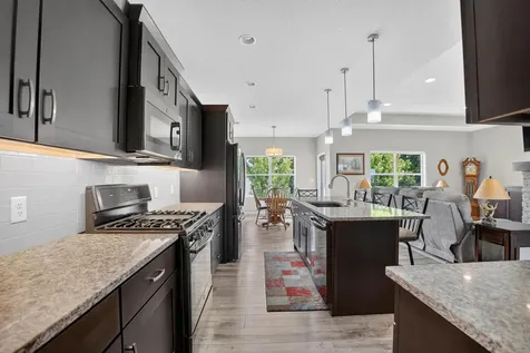1821 Reese Road Cedar Falls IA 50613