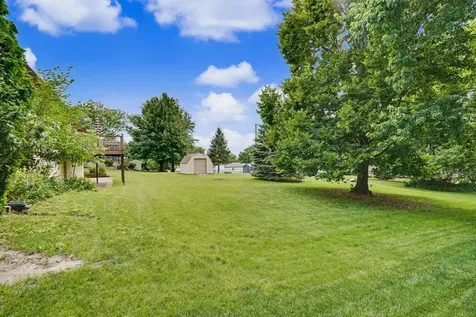 726 8th Avenue NE Oelwein IA 50662