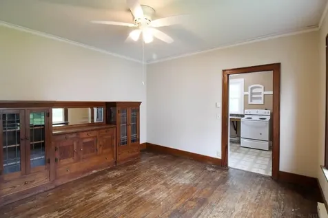 811 G Avenue Grundy Center IA 50638