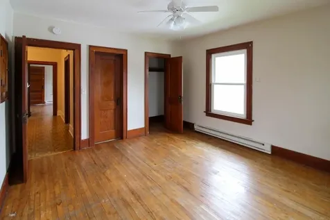 811 G Avenue Grundy Center IA 50638