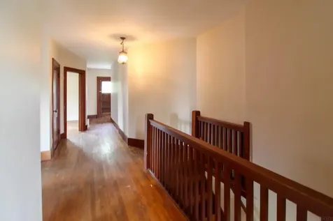 811 G Avenue Grundy Center IA 50638