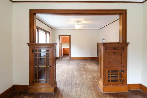 811 G Avenue Grundy Center IA 50638