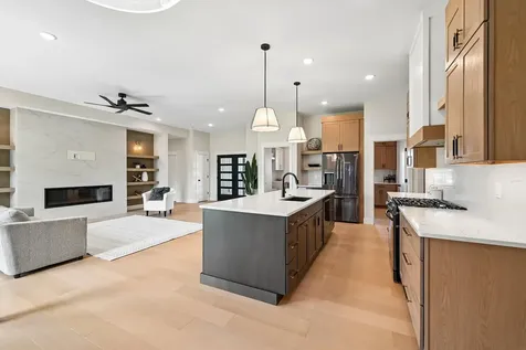 4832 Steel Court Marion IA 52302