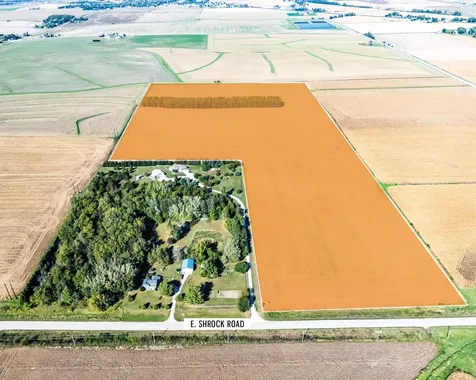 E Schrock Road Waterloo IA 50701