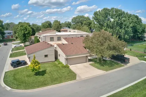 1026 Prairie Meadow Court Waterloo IA 50701