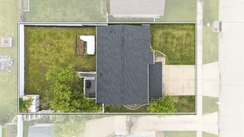 4041 Jill Drive Waterloo IA 50701