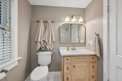 310 SW 5th Street Waverly IA 50677
