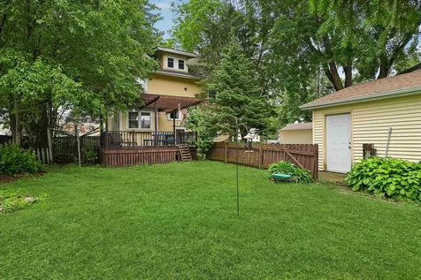 310 SW 5th Street Waverly IA 50677