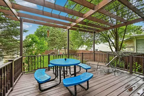 310 SW 5th Street Waverly IA 50677