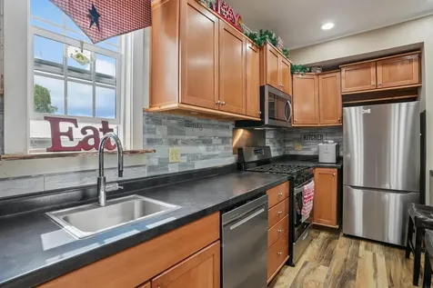 1714 12th Avenue Eldora IA 50627