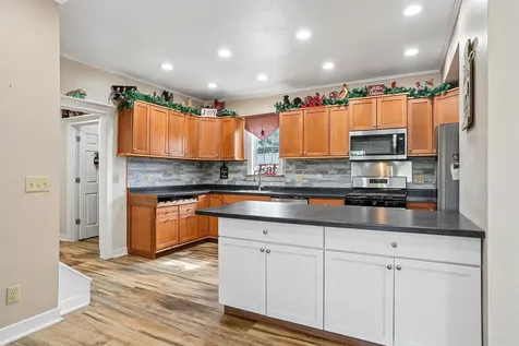 1714 12th Avenue Eldora IA 50627
