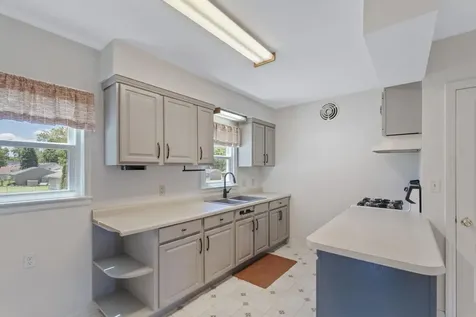 1445 E Mitchell Avenue Waterloo IA 50702