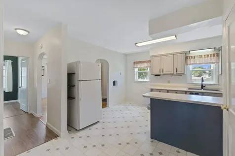 1445 E Mitchell Avenue Waterloo IA 50702