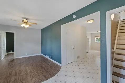 1445 E Mitchell Avenue Waterloo IA 50702