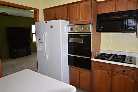 908 1st Ave. S.e Oelwein IA 50662
