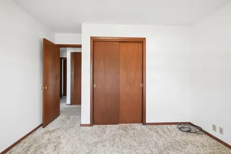 1509 4th Street Eldora IA 50627