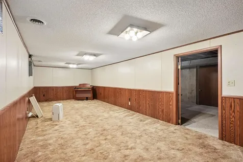 1509 4th Street Eldora IA 50627