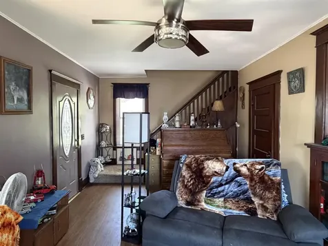 15 & 17 3rd Avenue NW Oelwein IA 50662