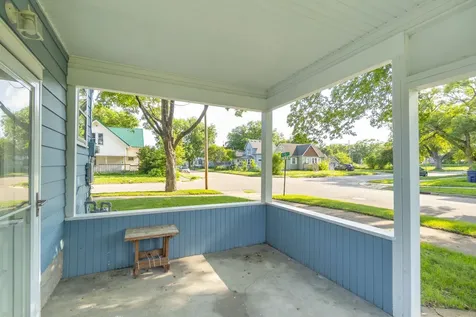 224 Kern Street Waterloo IA 50703